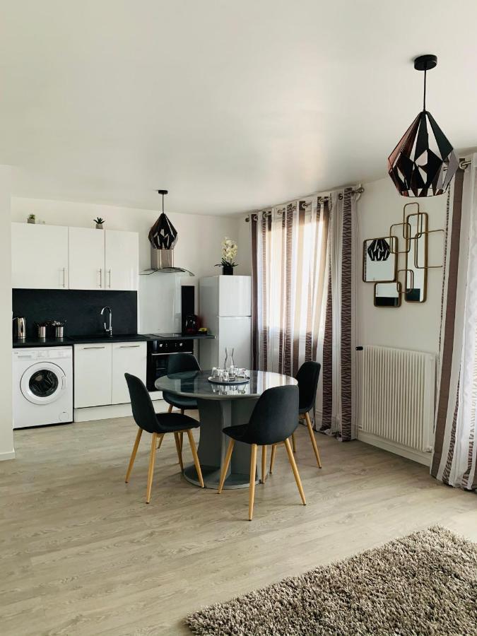 St Louis Appartement 罗阿纳 外观 照片